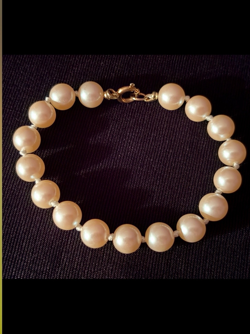 New Jeweler Bought White Genuine Pearl Bracelet with Gold Clasp